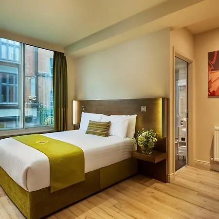 Temple Bar מלון 3*