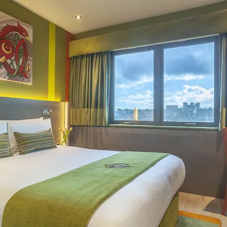 Temple Bar מלון 3*