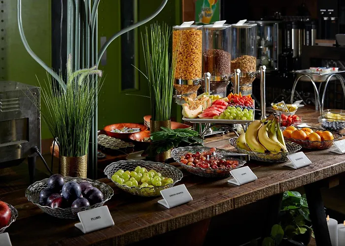 テンプルバーイン 3*